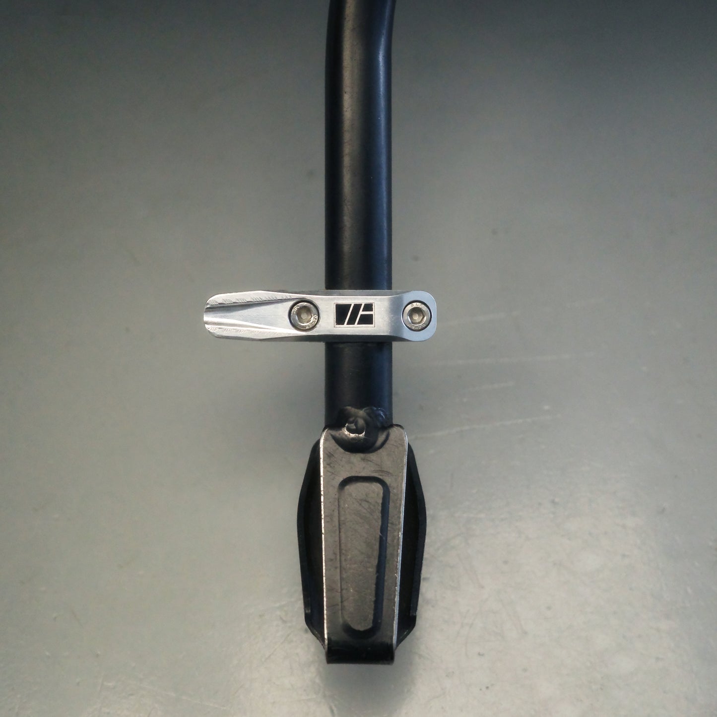 TAJI Side Stand Assist